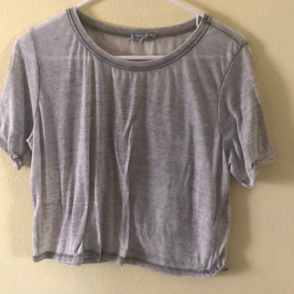 Crop top